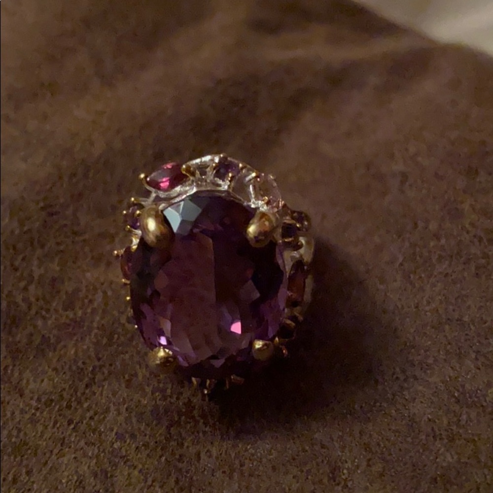 Sizable 31+ carat PERFECT AMETHYST oval cut center